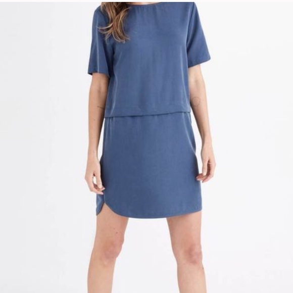Vetta Dresses & Skirts - Vetta Capsule Shift Dress